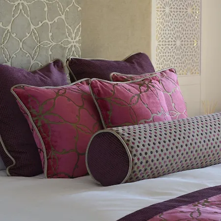 Tiara Miramar & Hotel 5*